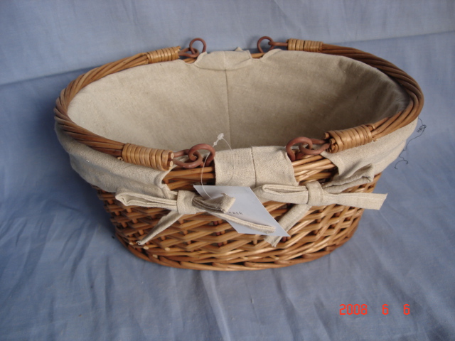 willow basket with handle