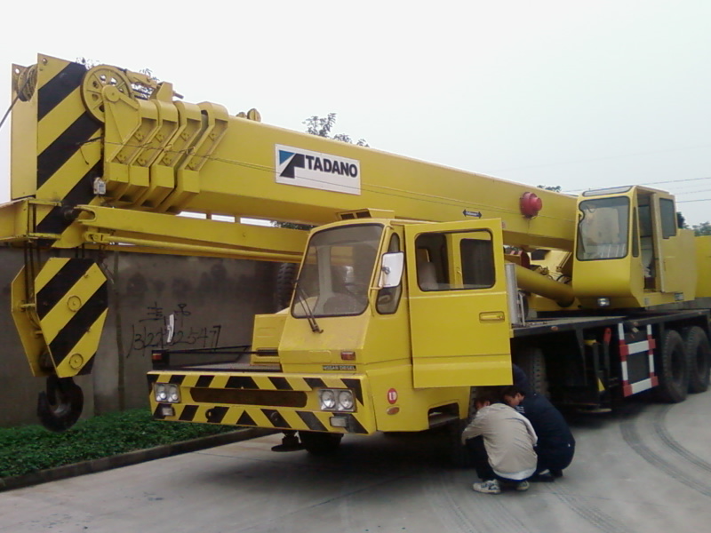 Used Crane ( Tadano GT550E 55T )