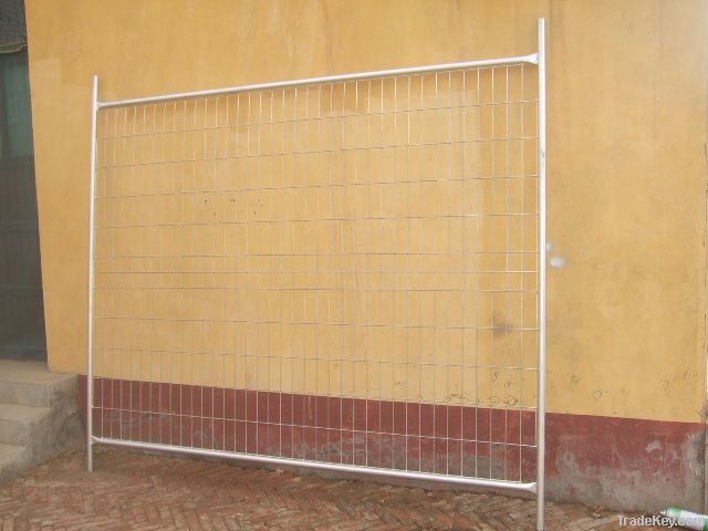 Temporary fencing XMA001