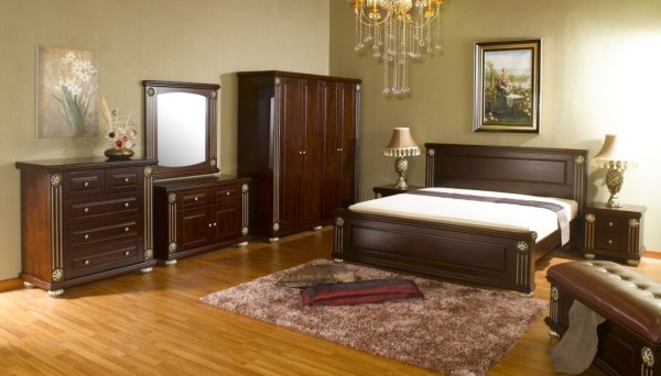 Grand Bedroom Set