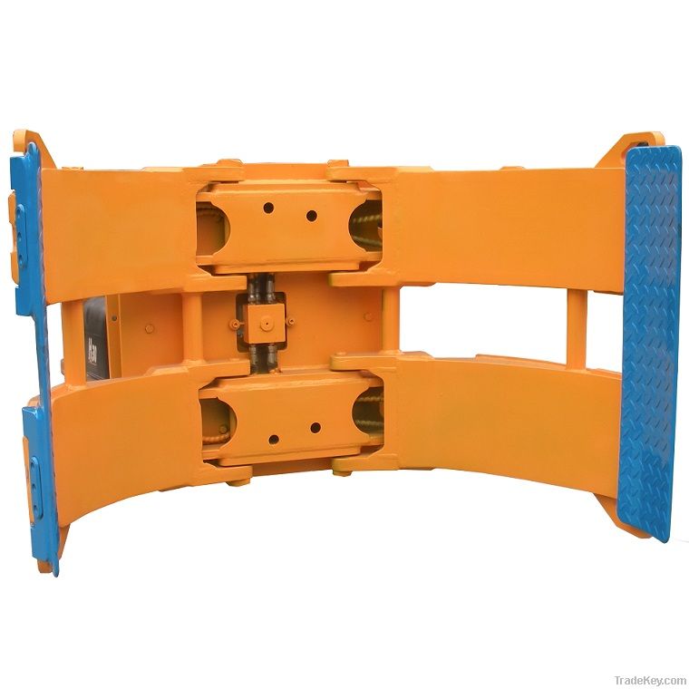 Forklift paper roll clamp