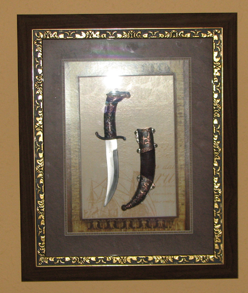 Supply swords frame