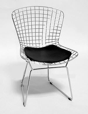 Wire chair