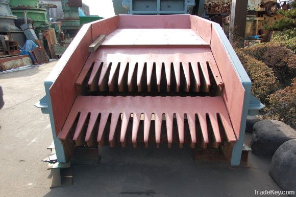 USED FURUKAWA 1500MM X 3600MM (5 ft X 12 ft) VIBRATING GRIZZLY FEEDER