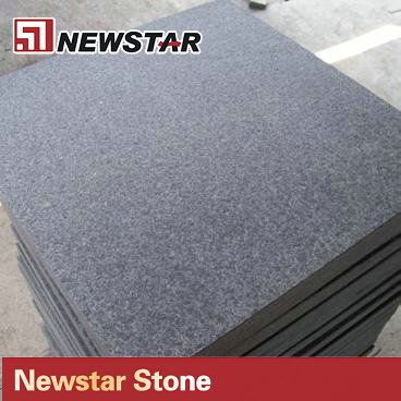 China hot sale flamed G684 granite tile 