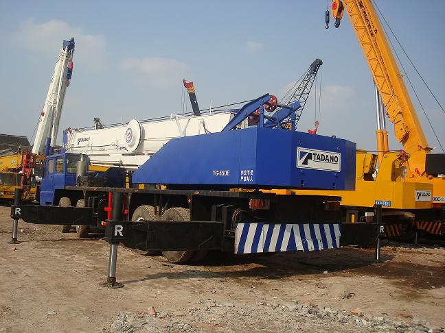 TADANO 55 tons crane