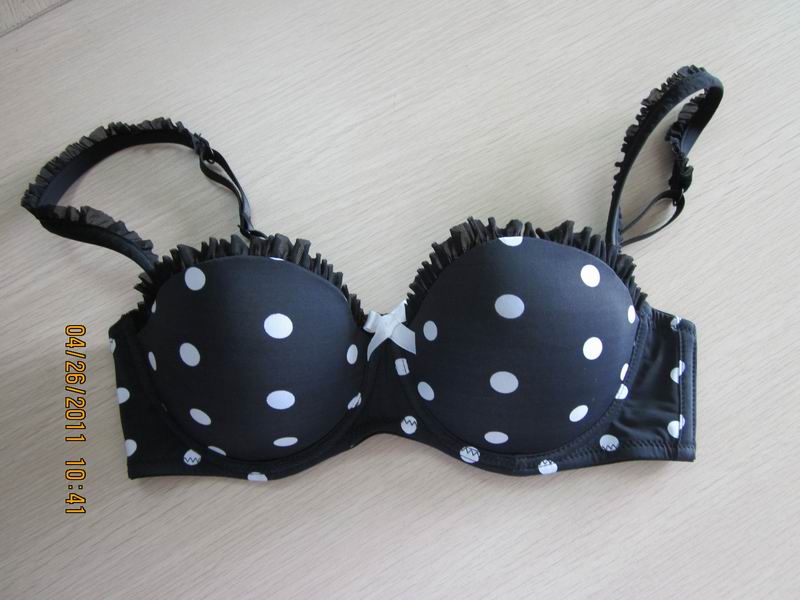 nice bra with dot print