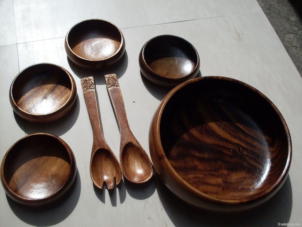 Wooden Arts and Crafts, Wooden table ware