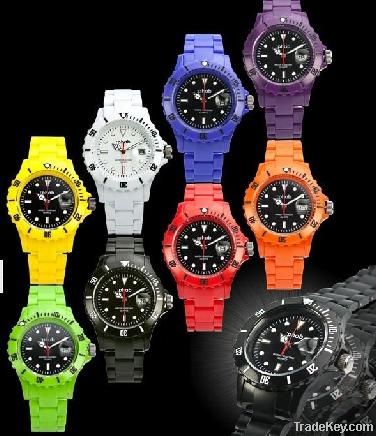 2011 fashion silicone jelly watches
