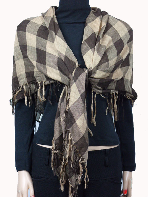 women's square scarf/shawl
