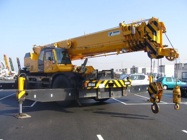 used TADANO 60 ton crane