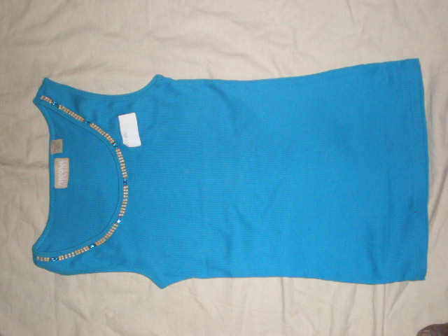 LADIES SLEEVELESS STOCK LOT