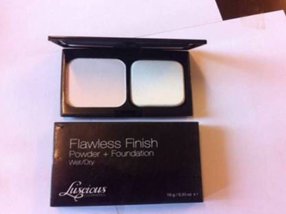 Flawless Finish Powder