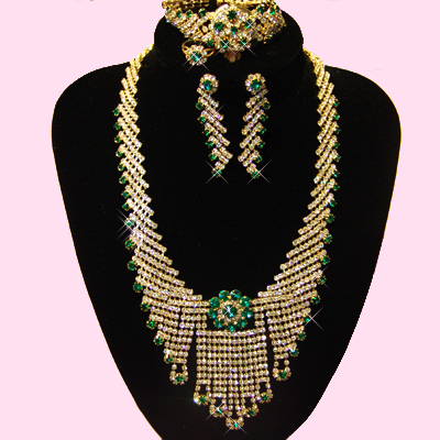 necklace set