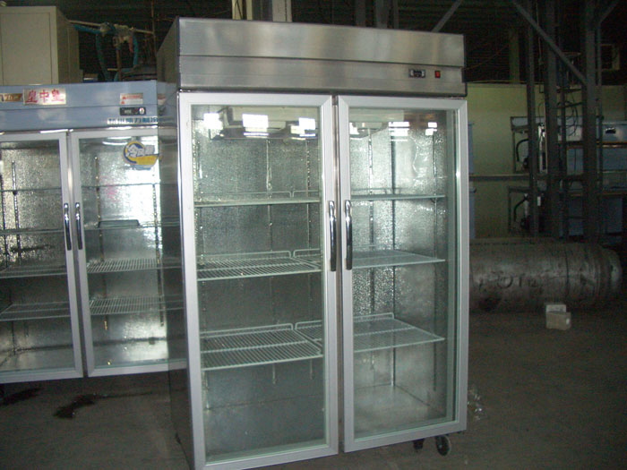 Display refrigerator