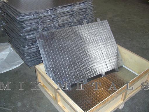 Anode plate in Zinc electrolytsis