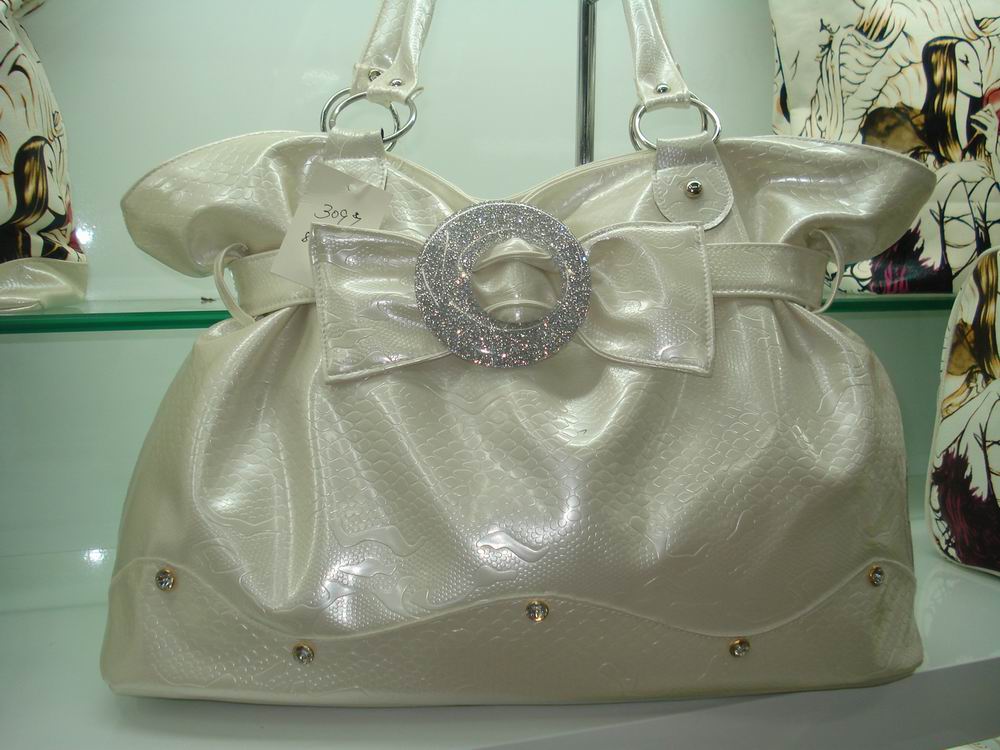 Ladies' handbag