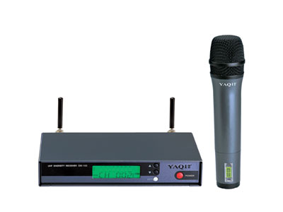 UHF wireless microphone