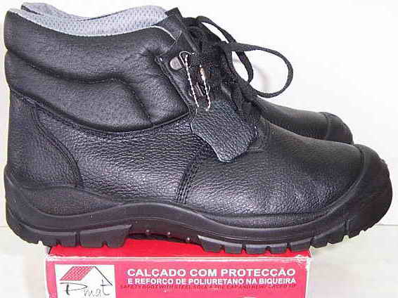 safety  boots