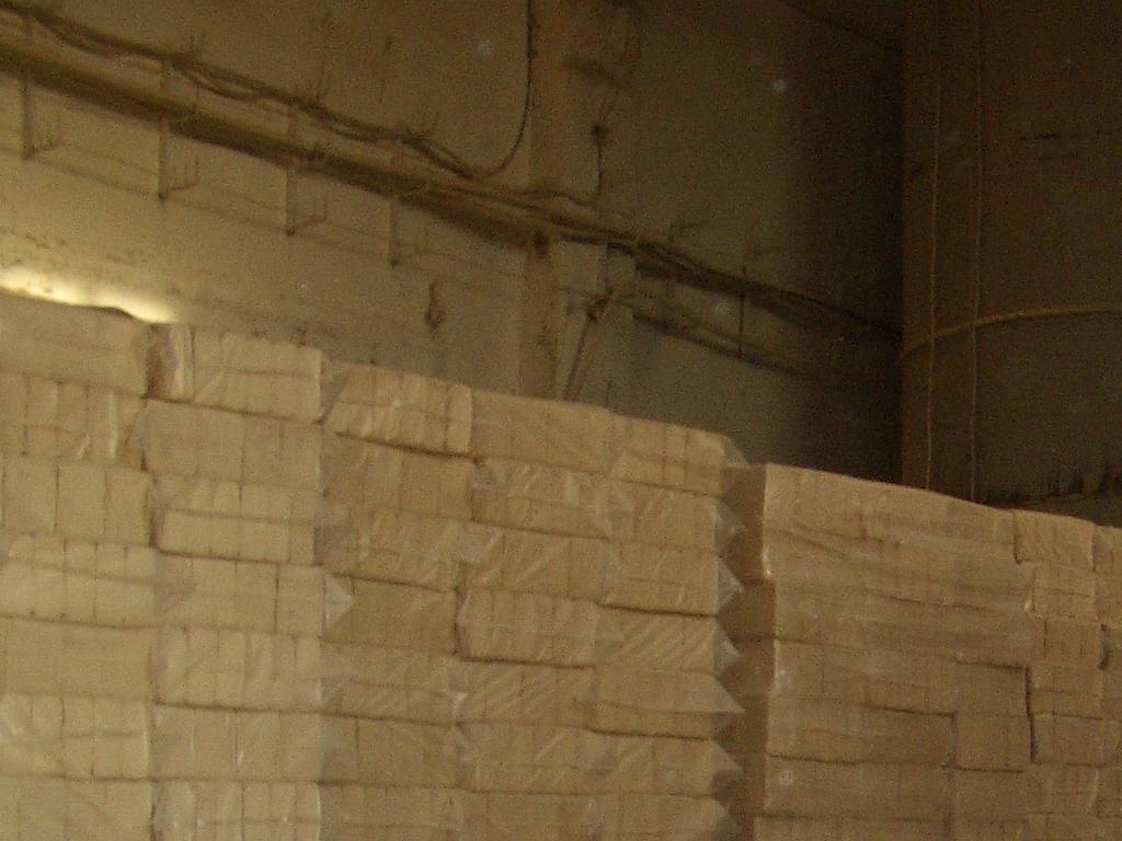 high quality wood briquettes