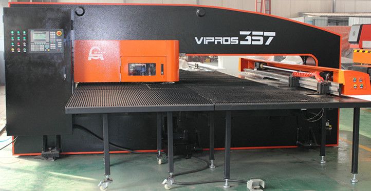 CNC punching machine cnc turret punch press machine