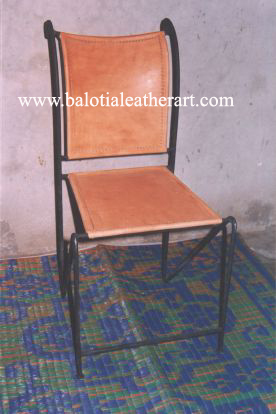 leather chair 102