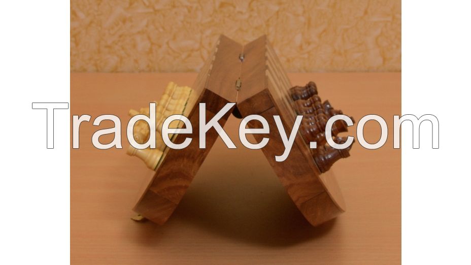 Travel Series Wooden Folding Magnetic Chess Set in Shesham 9