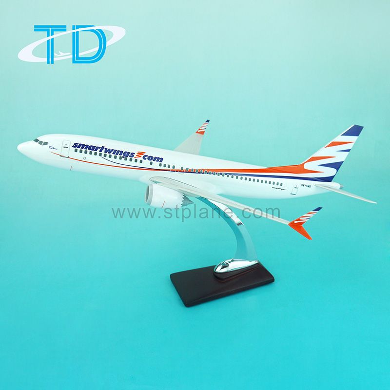 Smartwings B737-8max Airplane Model