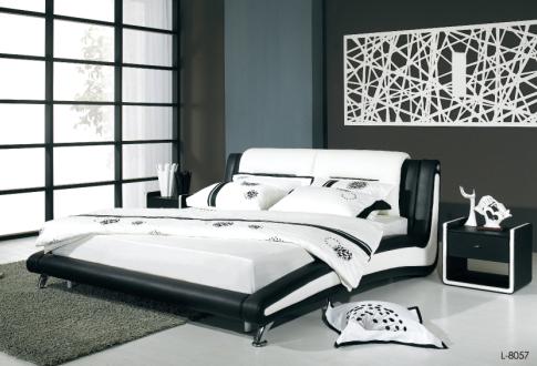 L-8057 Leather Bed