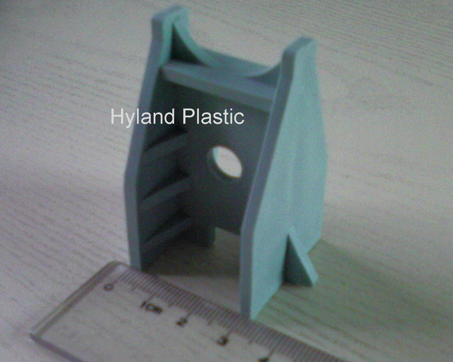 Plastic rebar spacer/supports