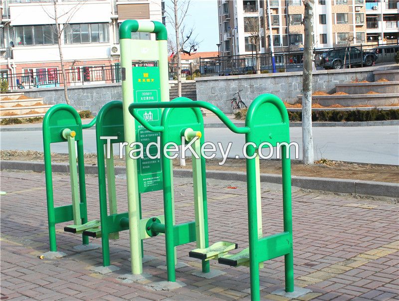 outdoor fitness equipment  ( Space walker)