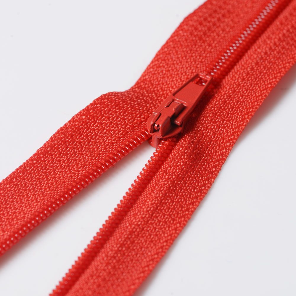 Open End and Closed End Nylon Coil Zippers for Garments and Textile Sewing