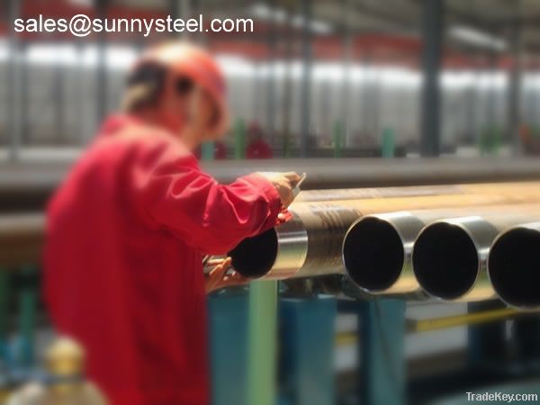 API 5CT steel pipes for use as casing or tubing