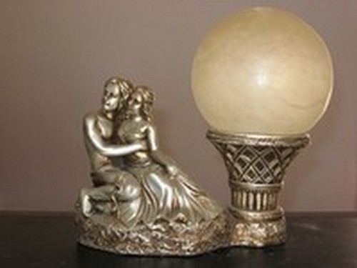 Polyresin lamp