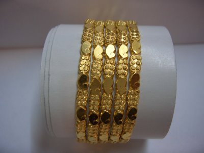 gold plated metal bangles