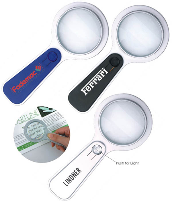 Magnifier with Light