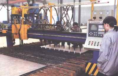 CNC Flame/Plasma Cutting Machine