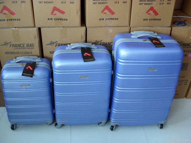 Luggages, suitcases, trolley cases, handbags, tote bags