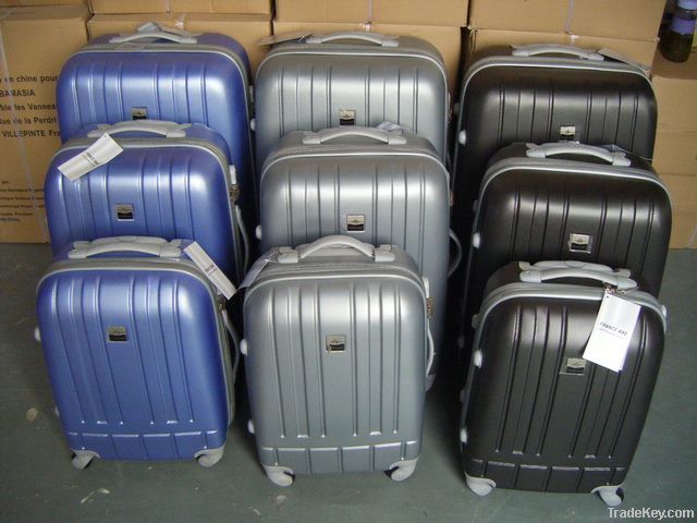Trolley Cases, luggages, suitcases, bags, cases, briefcases