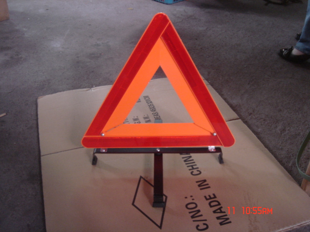 TRAFFIC SECURITY TRIANGLE AND JACKET