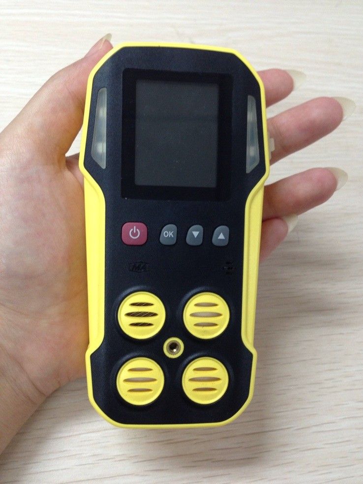Handheld Gas Detector, 4 Gas Monitor with Large LCD Display