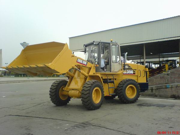 Wheel loader ( 3-5 Ton)