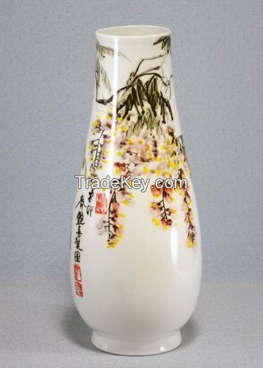 Oriental High Quality Bone Porcelain Flower Vase, Decorated By Chinese Ink Painting In Decal Ceramic, By Qi Fu