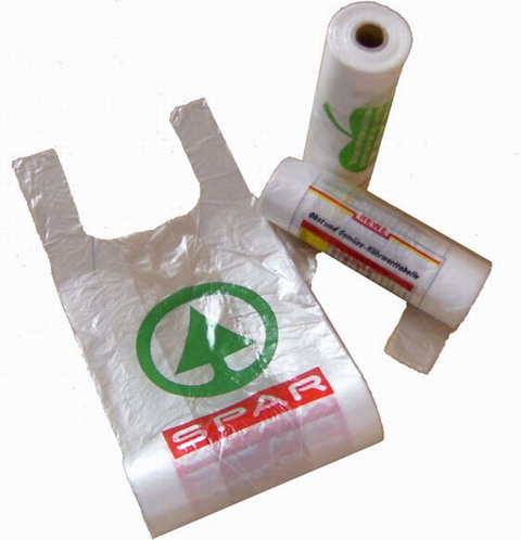 Hdpe T-shirt bags on roll
