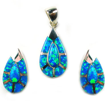 925 silver with synthetic opal set