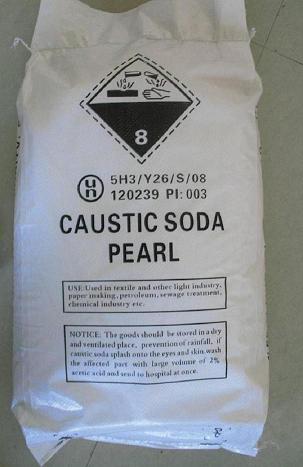 Caustic soda pearl