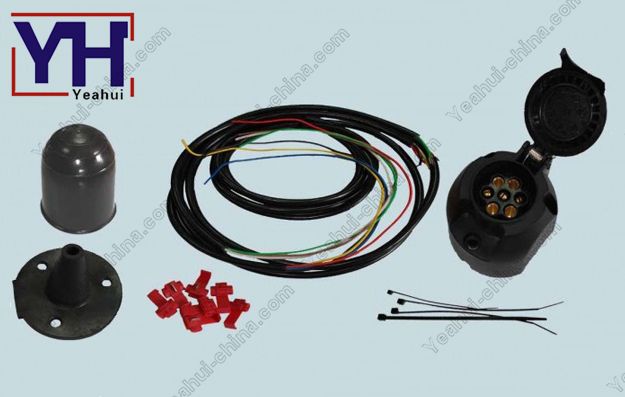 ISO1724 7pin socket 12V (universal kits)