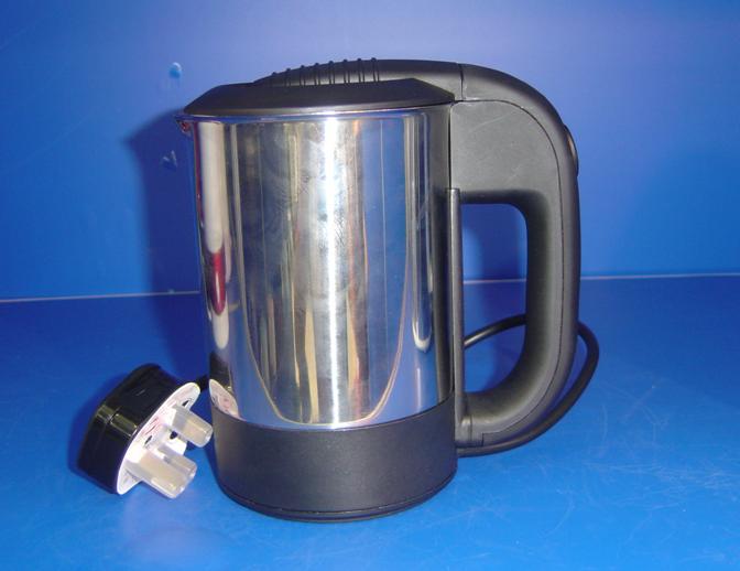 Electric travel kettle