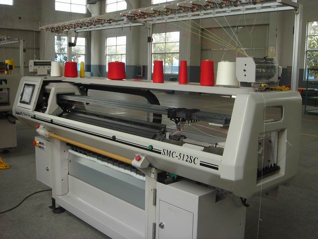 computerized flat knitting machine