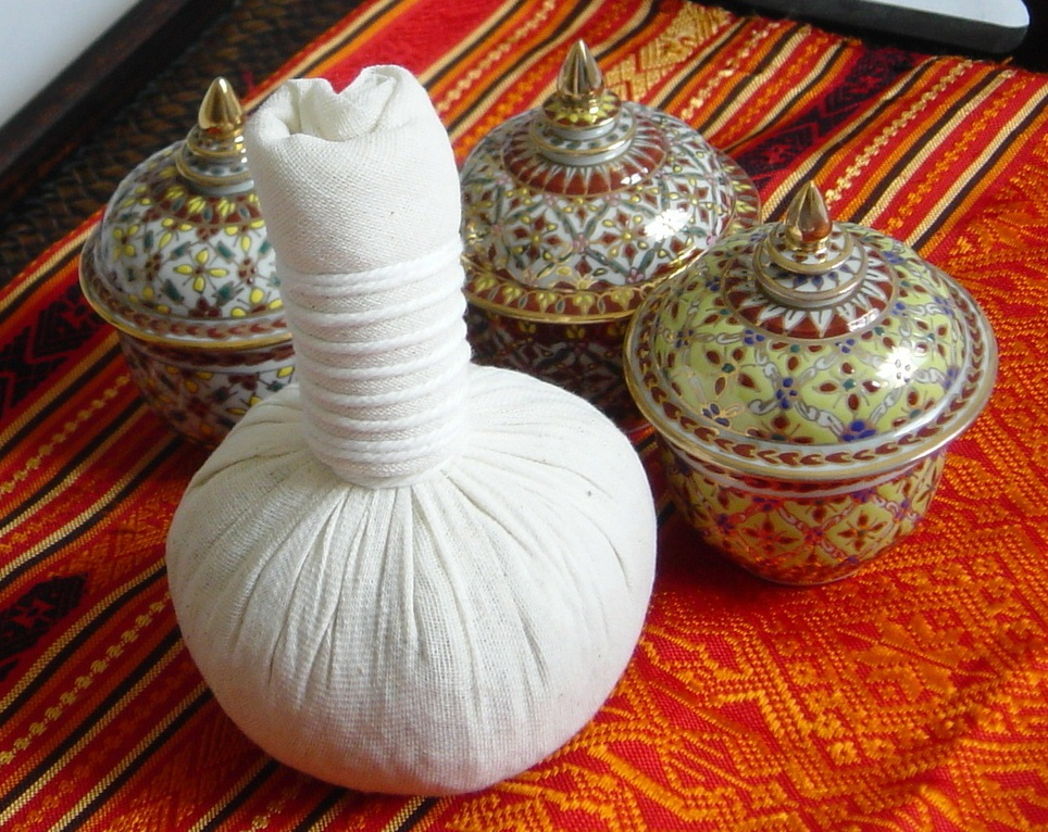 Thai Herbal Ball
